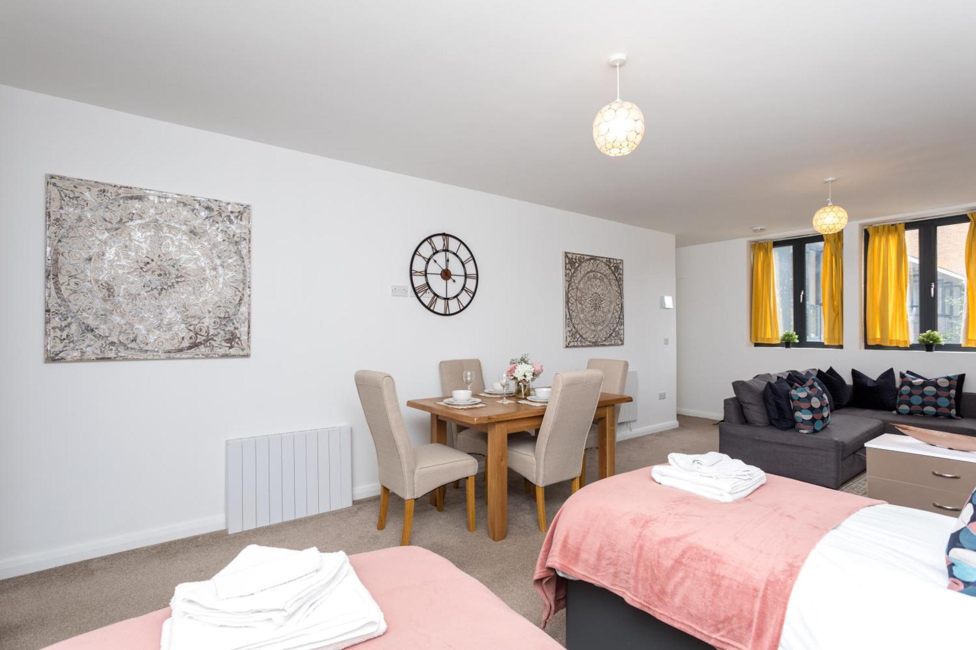 Flat 7- Spacious Studio Flat In The Heart Of Crawley Exteriör bild