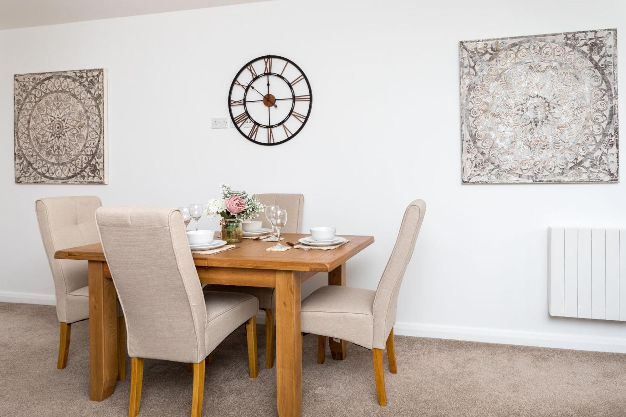 Flat 7- Spacious Studio Flat In The Heart Of Crawley Exteriör bild